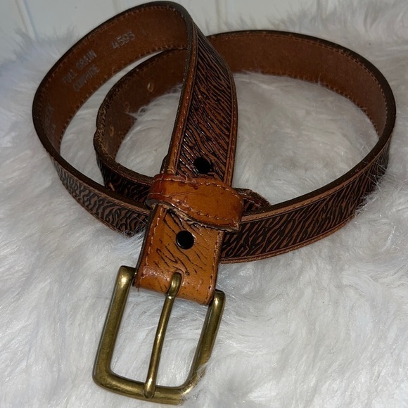 BROWN cowhide Leather belt zebra texture unisex made in USA brass buckle size 34 - Picture 15 of 15